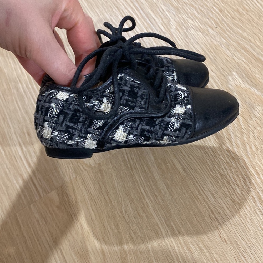 Zebra black and white plaid lace-ups- toddler size 7 (eu 23)